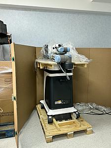 AEOS sistemi Azərbaycana ilk dəfə Medsol MMC tərəfindən gətirildi və Respublika Neyrocərrahiyyə Xəstəxanasında istifadəyə verildi. Yeni qurğu sayəsində artıq ilk əməliyyat uğurla həyata keçirildi. thumbnail 3